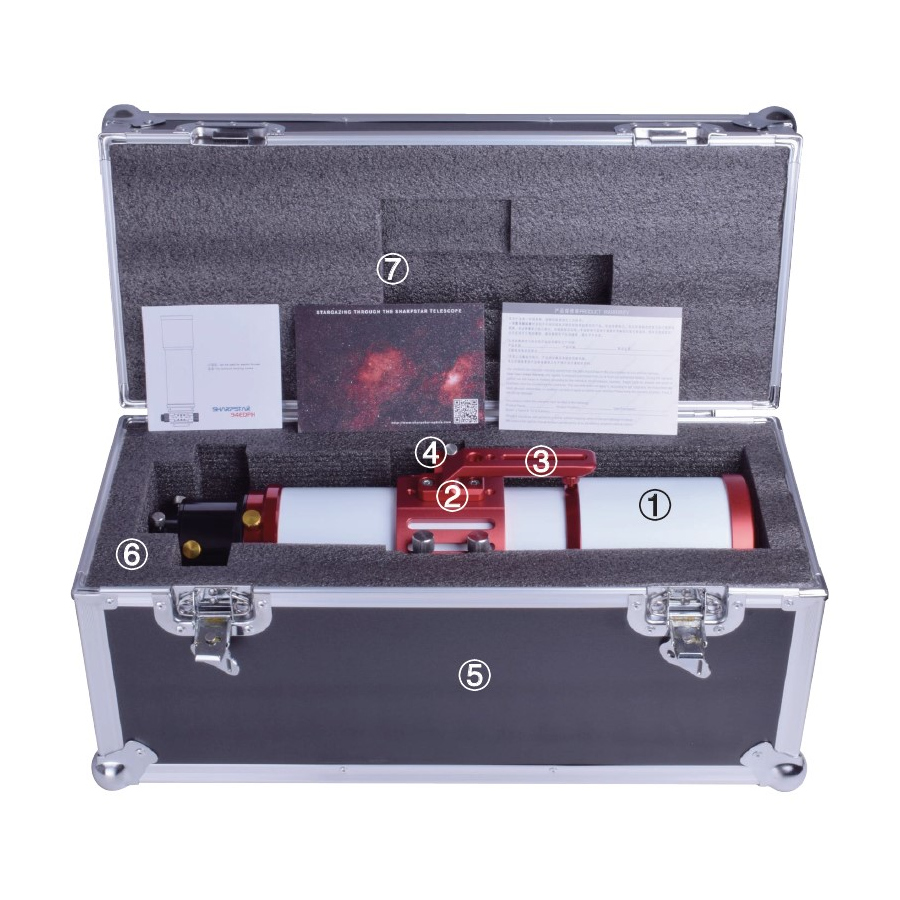 {{Image of the scope in the included hard case}}